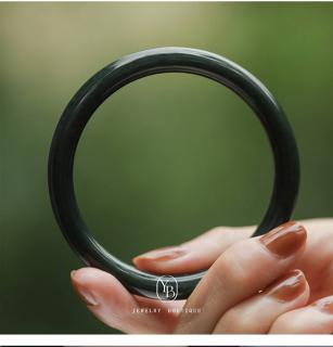 黑青玉手镯女款玉镯子天然和田玉美人镯实心正品新款气质高级感